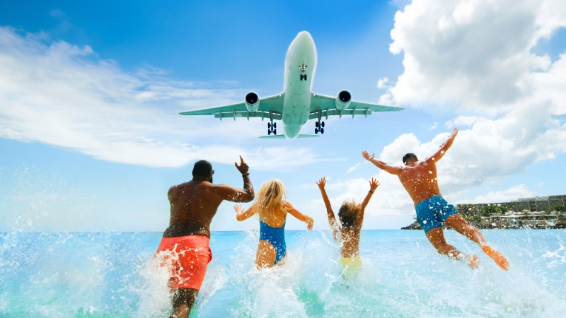 St Maarten Maho Beach