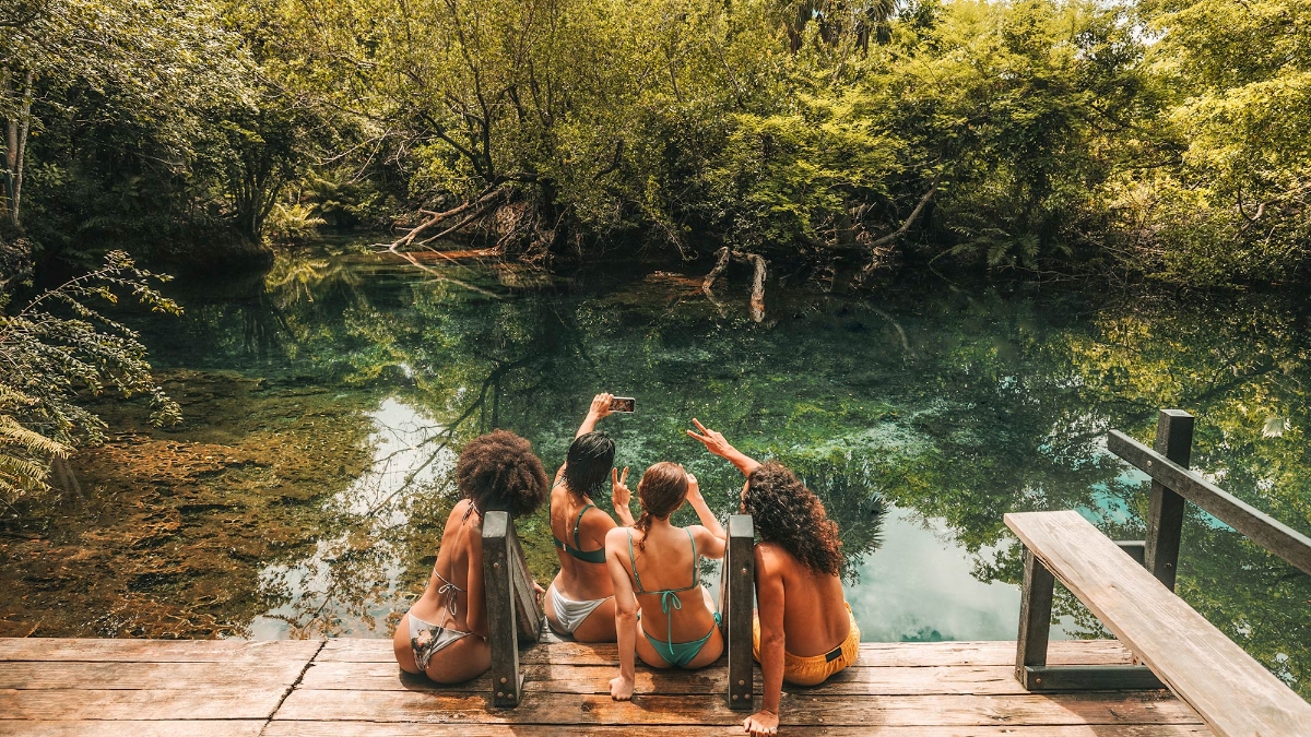 Friends taking a selfie in Punta Cana