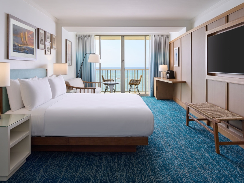 Oceanfront One Bed King Room