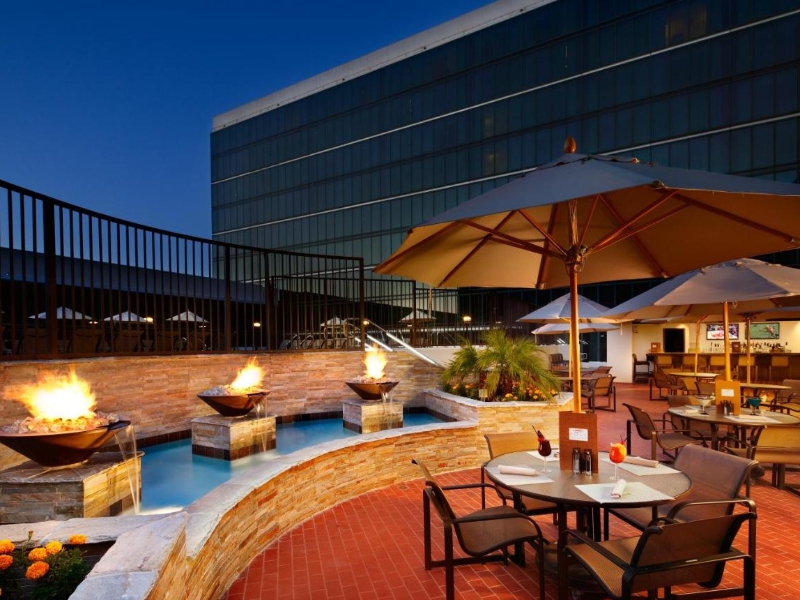 Exterior Bar