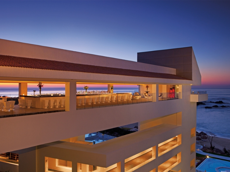 Sky BAR Rooftop Bar