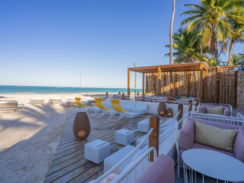 Beach Bar