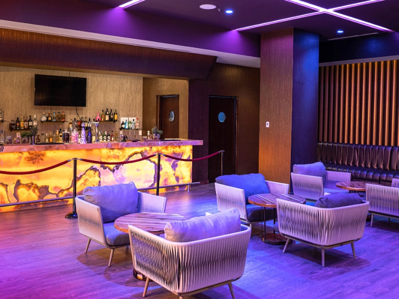 Moonlight Bar
