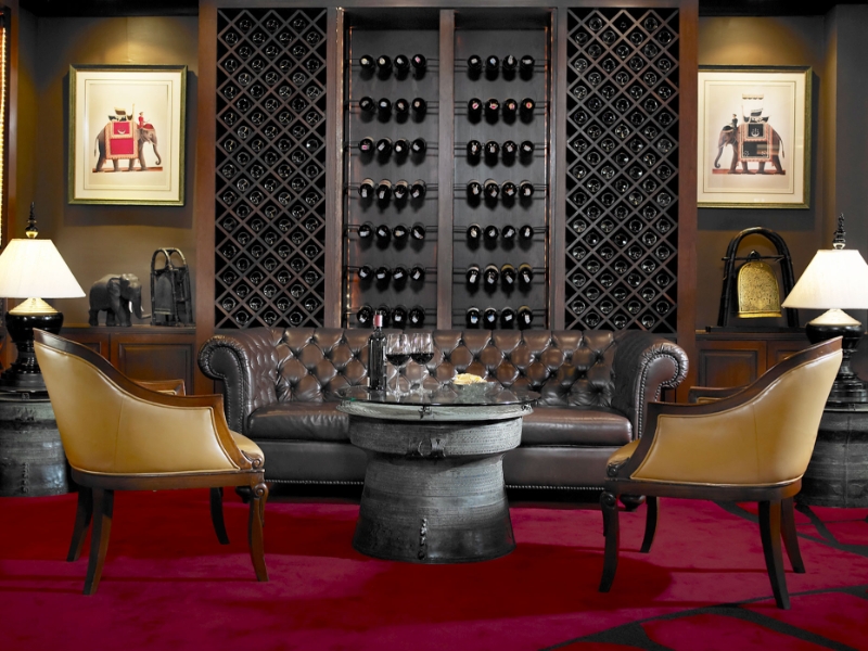 Elephant Bar