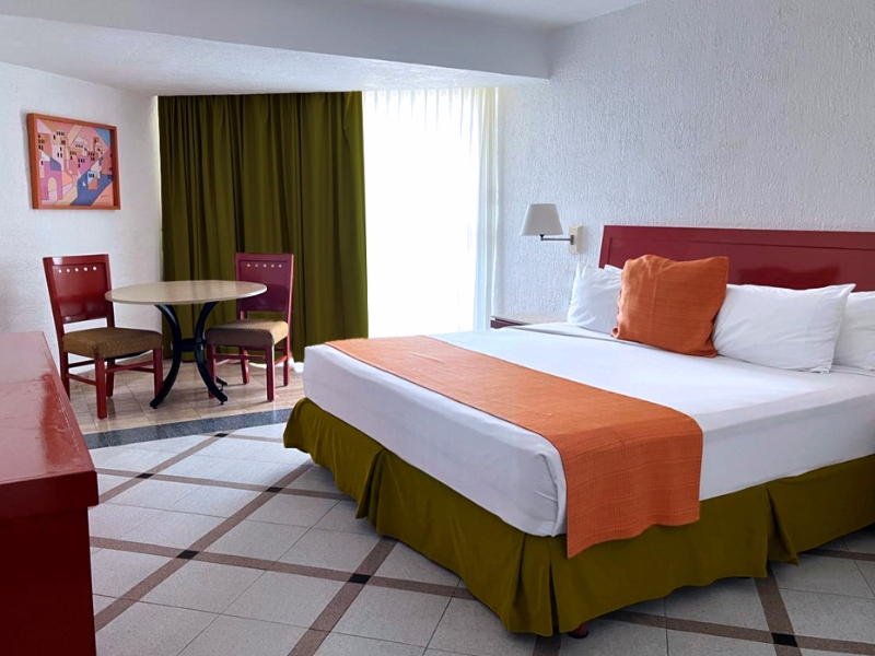 Premier Ocean Front King