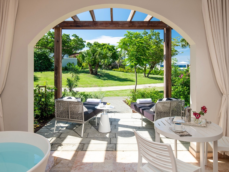 Melemele Club Level Walkout Junior Suite Patio