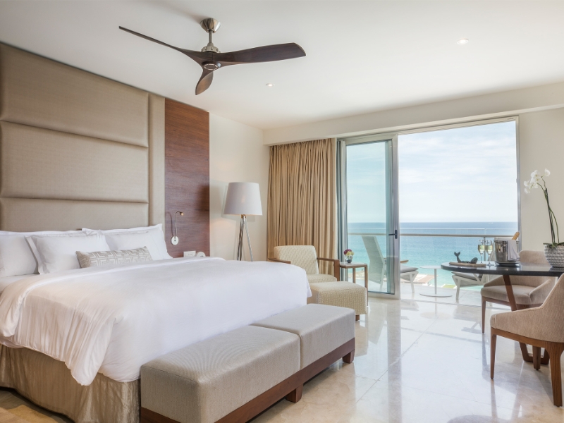 Honeymoon Suite