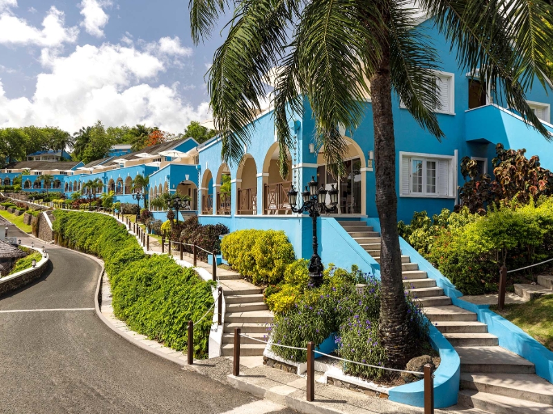 Grounds Pitons