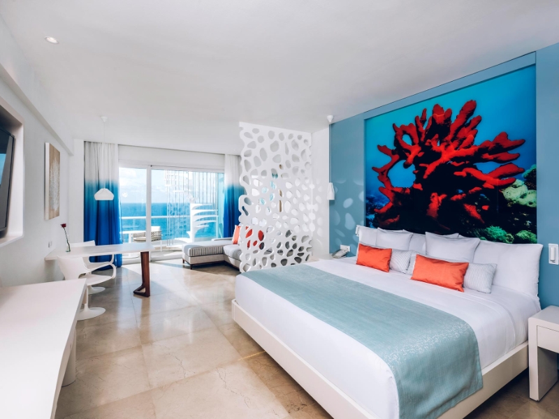 Junior Ocean Front Suite