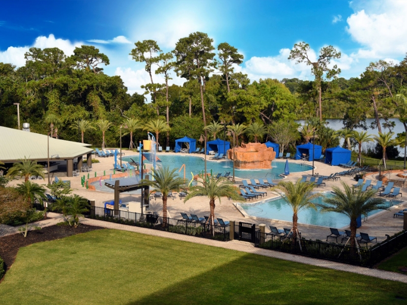 Oasis Pool