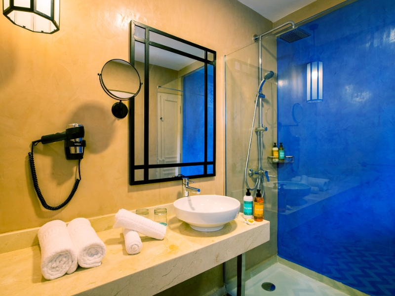 Sol Room Bathroom
