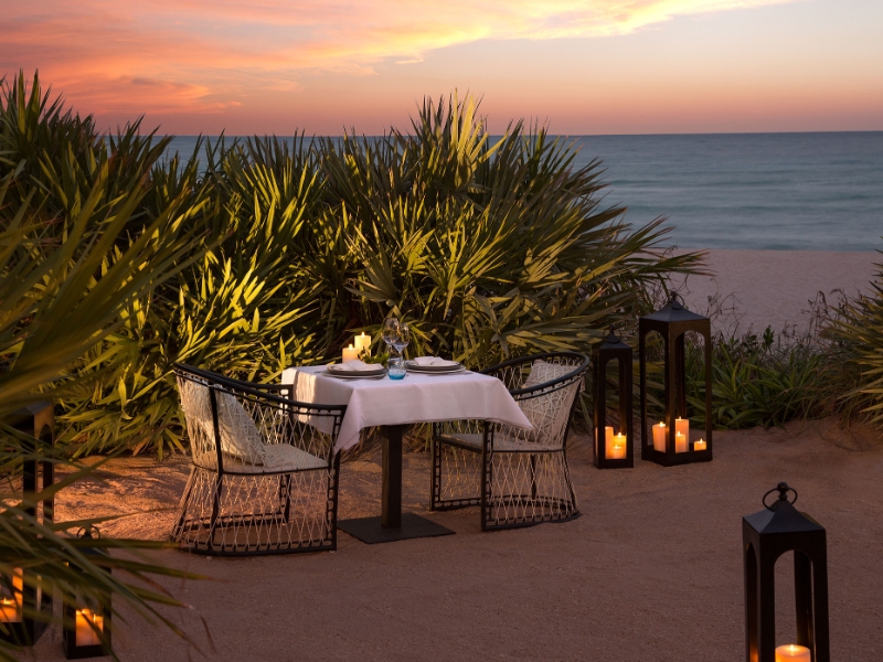 Dining on ocean