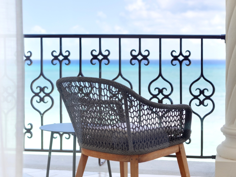 Junior Suite Ocean View King