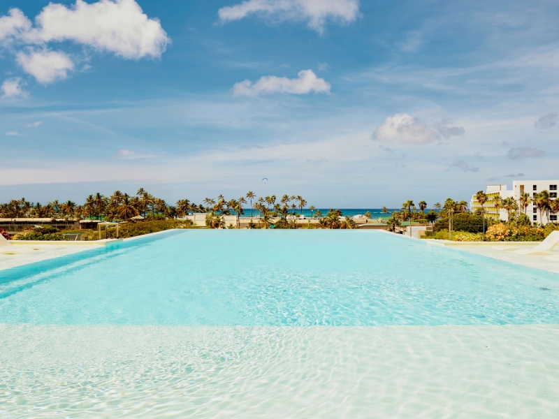Rooftop Infinity Pool