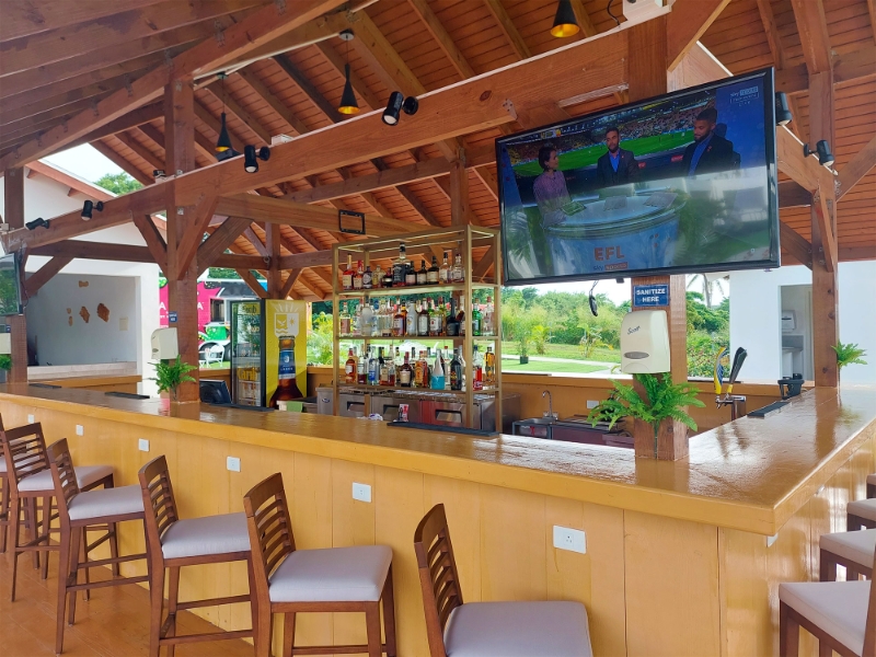 Bar