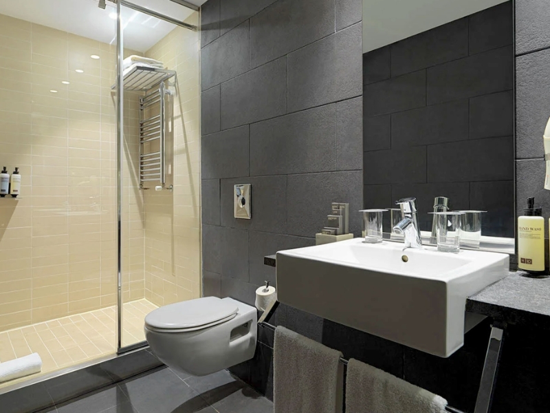 Classic Room Bathroom