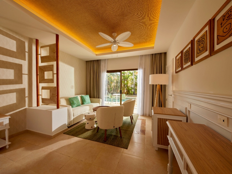 Luxury Suite