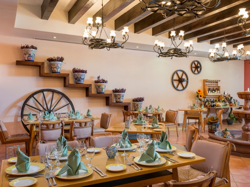 Hacienda Los Girasoles