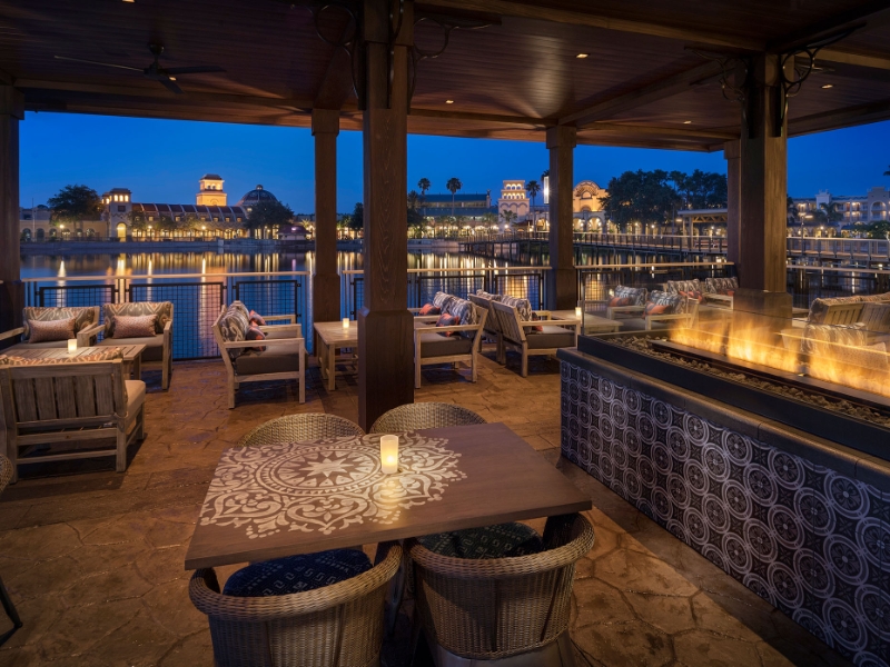 Three Bridges Bar and Grill Inside