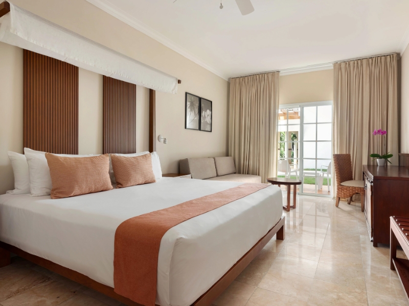 Superior Deluxe Tropical View