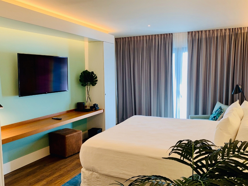 Executive Room