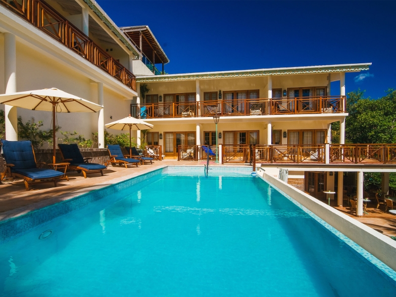 Room Pool