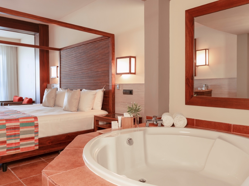 Privileged Presidential Ocean Front