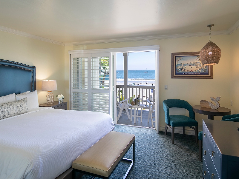 Oceanfront Suite King Upper