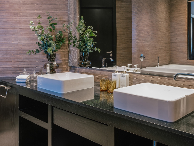 Royal Suite Sea View Bathroom