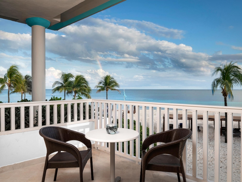 Privilege Maya Deluxe Ocean Front