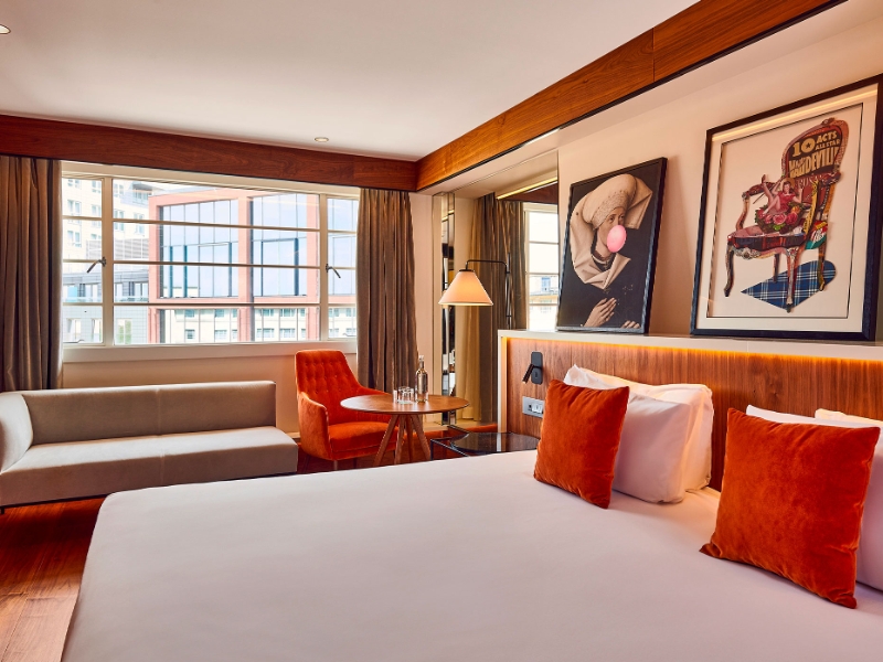 The Level Premium Room