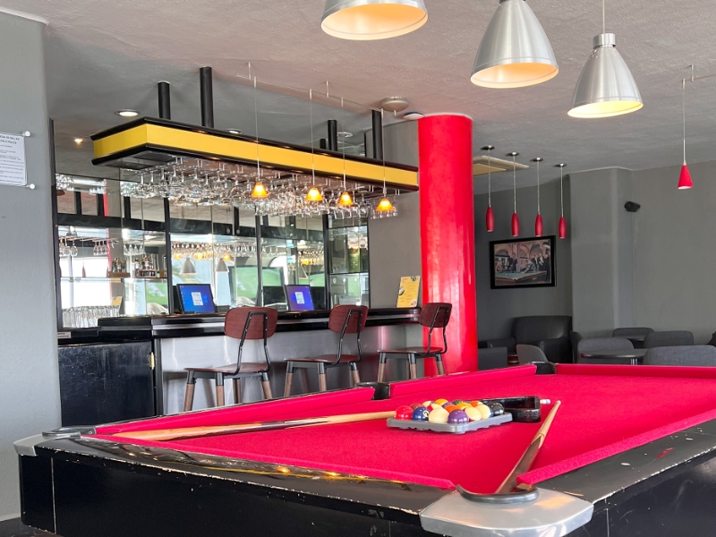 Sports Bar