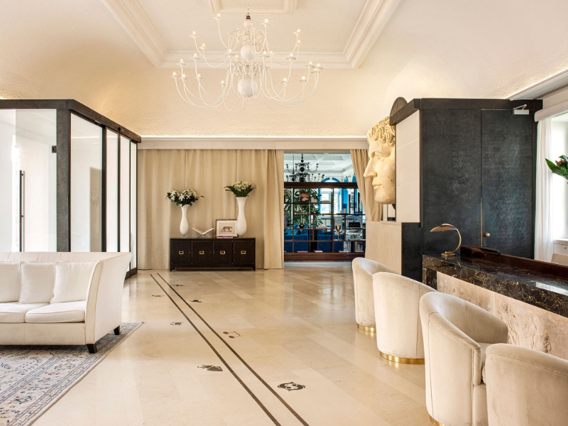 Front Desk Reception