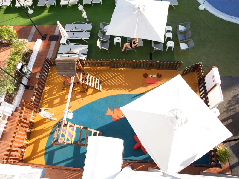 Kids Area
