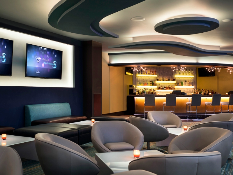 Lounge Bar