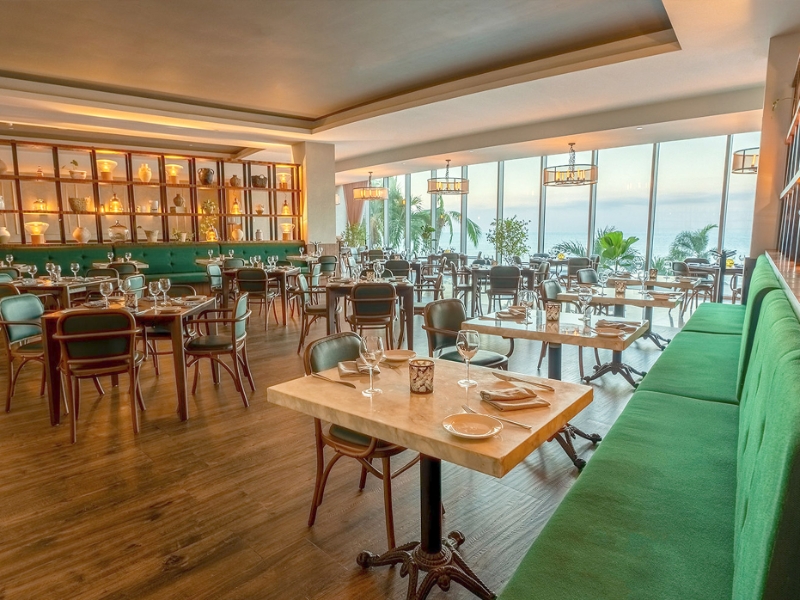 La Luce Restaurant