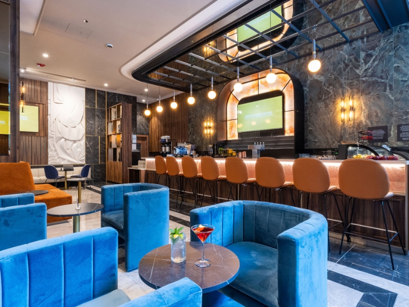 Lobby Bar