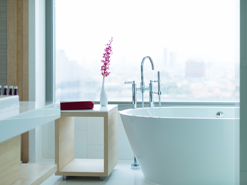 Suite Bathroom