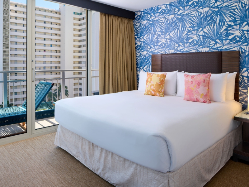 Diamond Head View Junior Suite