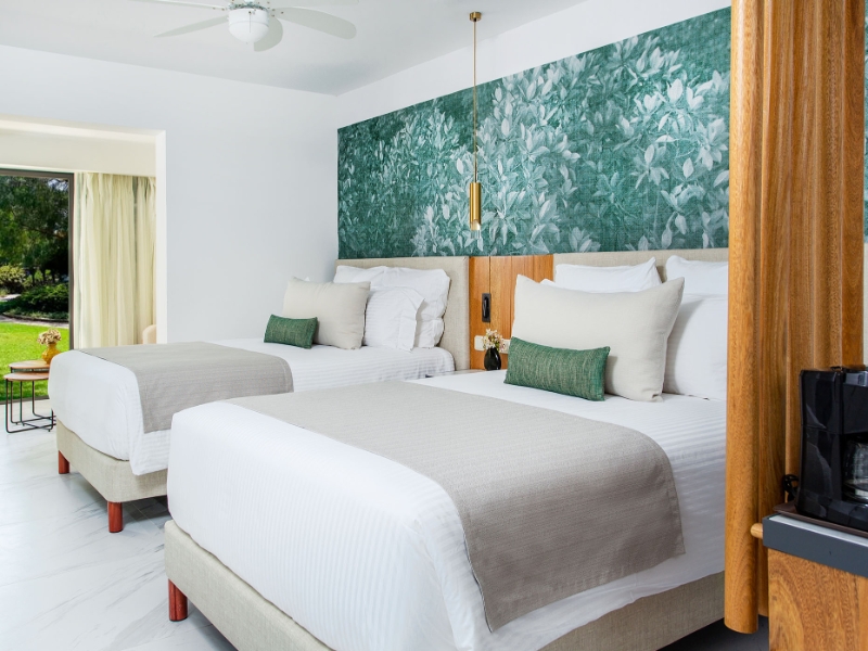 Preferred Club Junior Suite