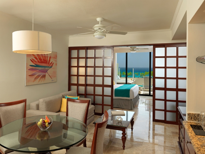 Premium One Bedroom Suite Lagoon View