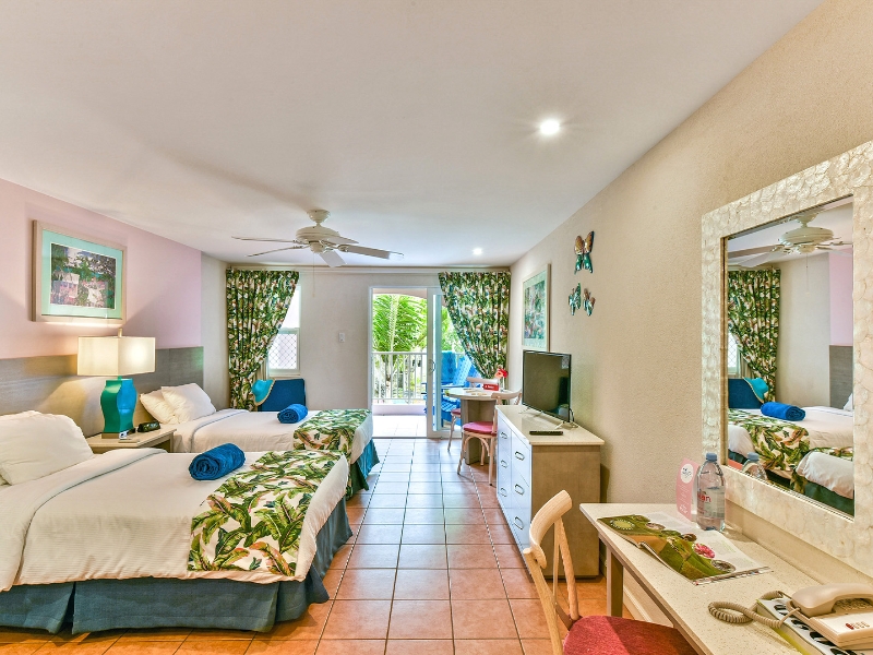 Deluxe Studio Island View