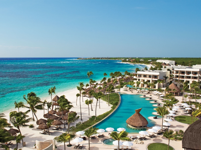 Infinity Pool and Beach