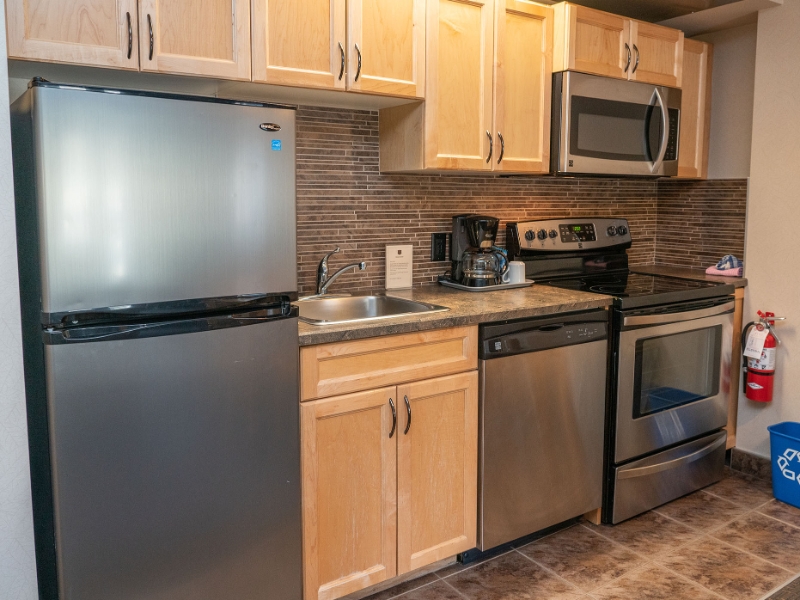 Two Bedroom Suite 1King 2Queens