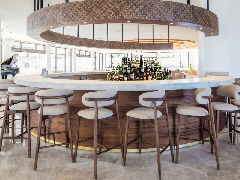 Piano Bar