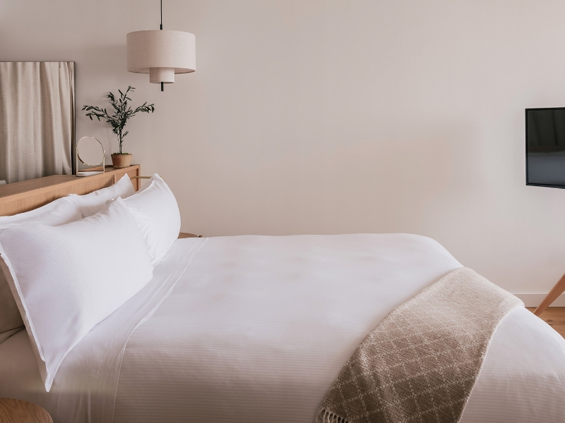 Supreme Junior Suite Sea View Bedroom