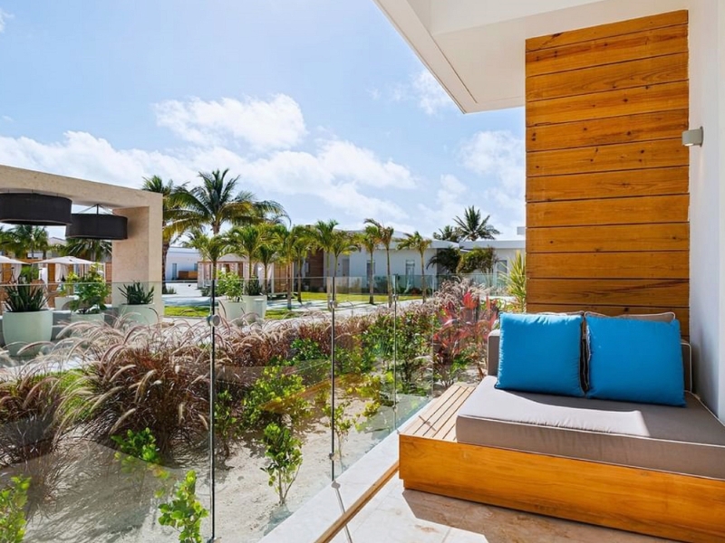 Studio Terrace