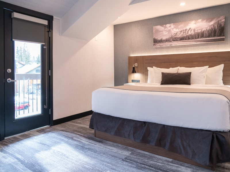 Superior King Suite