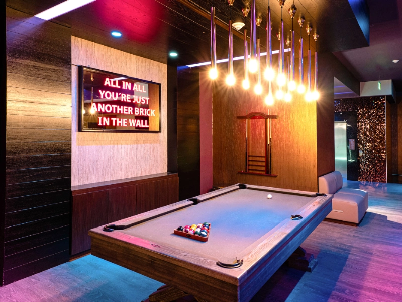 Moonlight Bar
