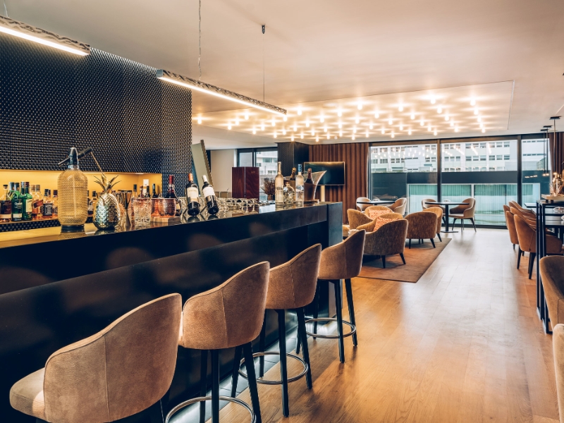 Lobby Bar